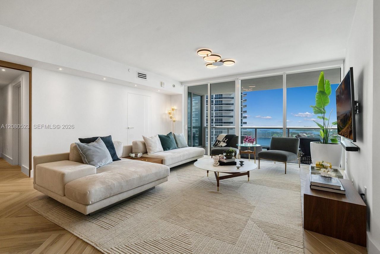450 Alton Rd , Unit 2505, Miami Beach, FL 33139 Photo