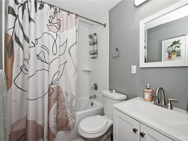 8269 Sandy Lane, Unit 1, Cincinnati, OH 45239 Photo 11
