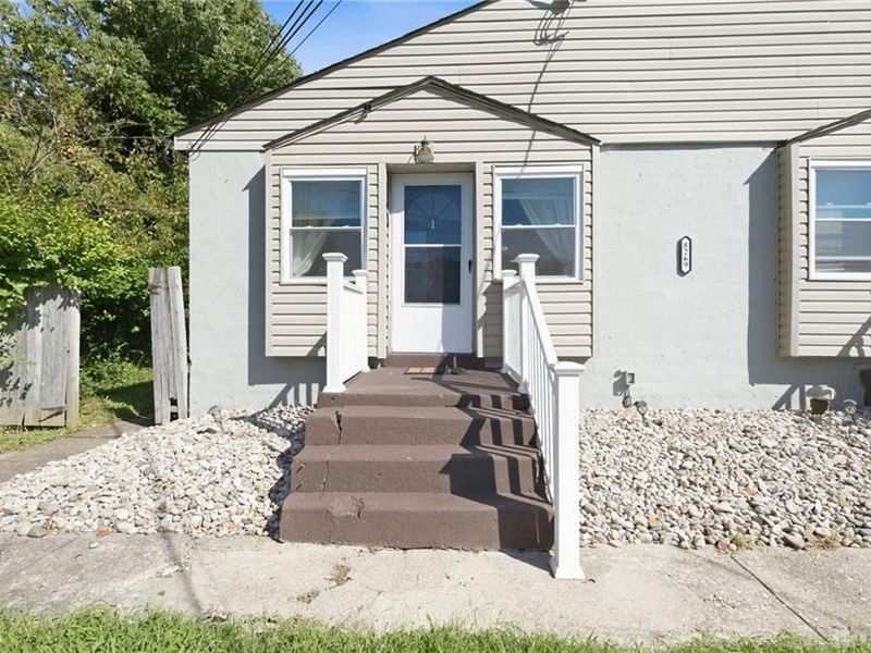 8269 Sandy Lane, Unit 1, Cincinnati, OH 45239 Photo 2