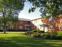 1332 Greenwillow Lane, Glenview, IL 60025 primary photo