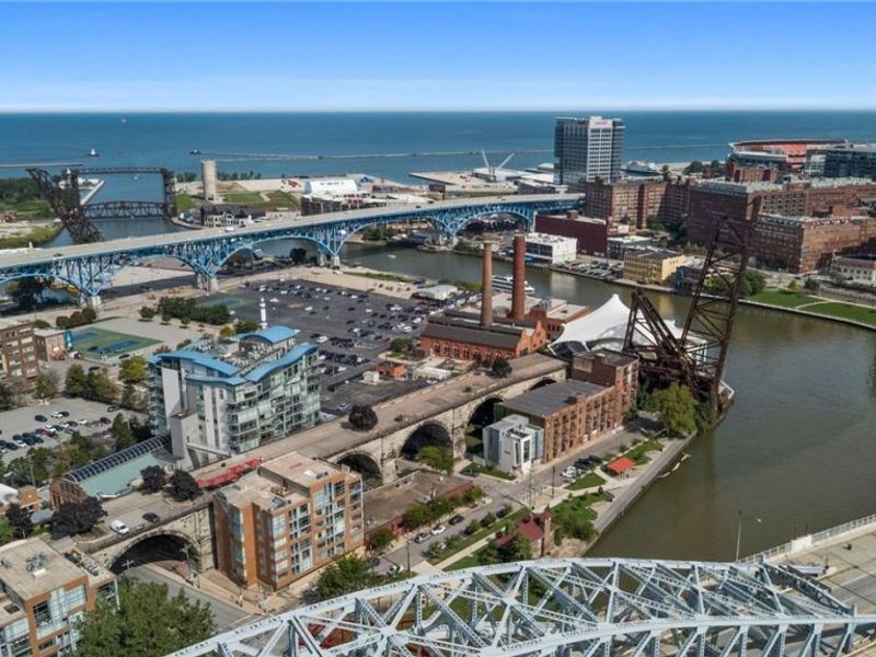 1237 Washington Avenue, Unit 402, Cleveland, OH 44113 Photo 3