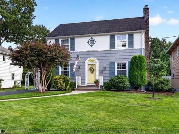 665 Fairfield Way, Union, NJ 07083