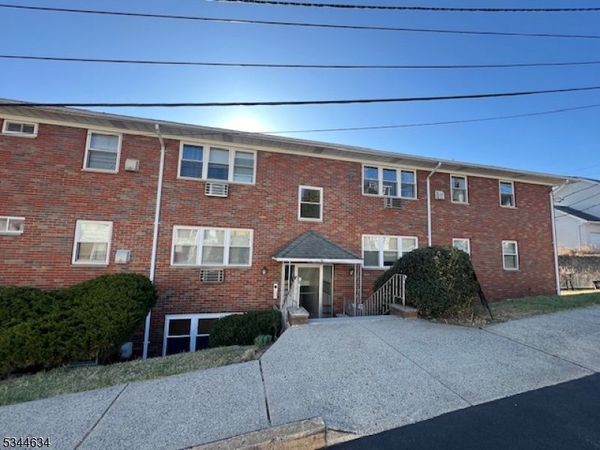 10 Berton Pl, Unit 1, Nutley, NJ 07110