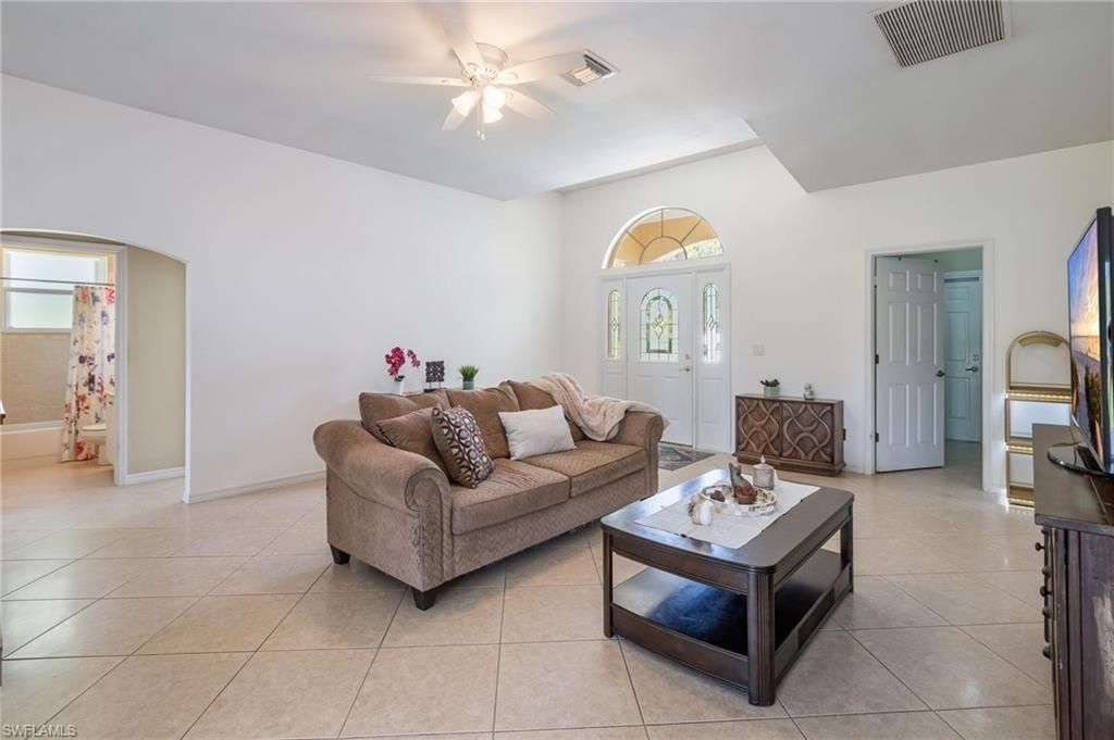 3720 52nd Ave Ne, Naples, FL 34120 Photo