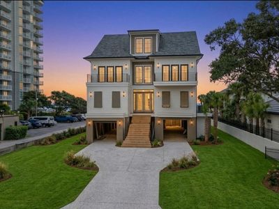 5106 N Ocean Blvd. , Myrtle Beach, SC 29572