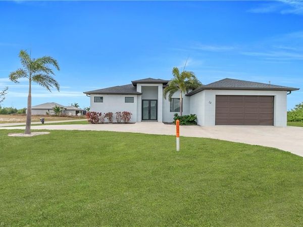 24 Chiquita BLVD S, CAPE CORAL, FL 33991