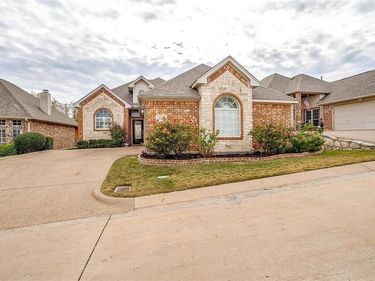 11629 Virginia Way Court, Fort Worth, TX 76008