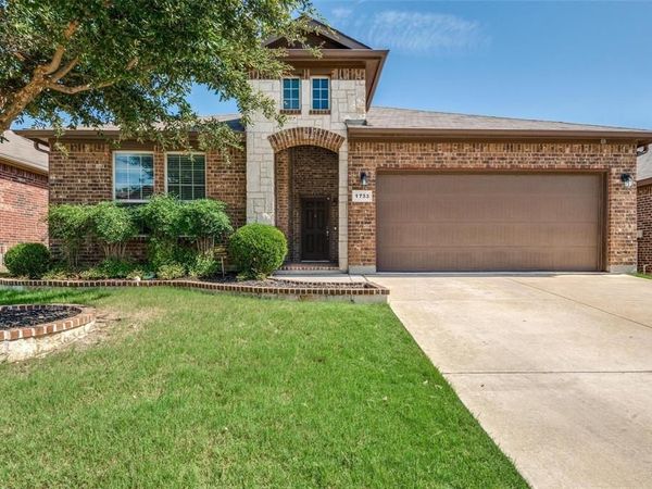1733 Kachina Lodge Road, Fort Worth, TX 76131