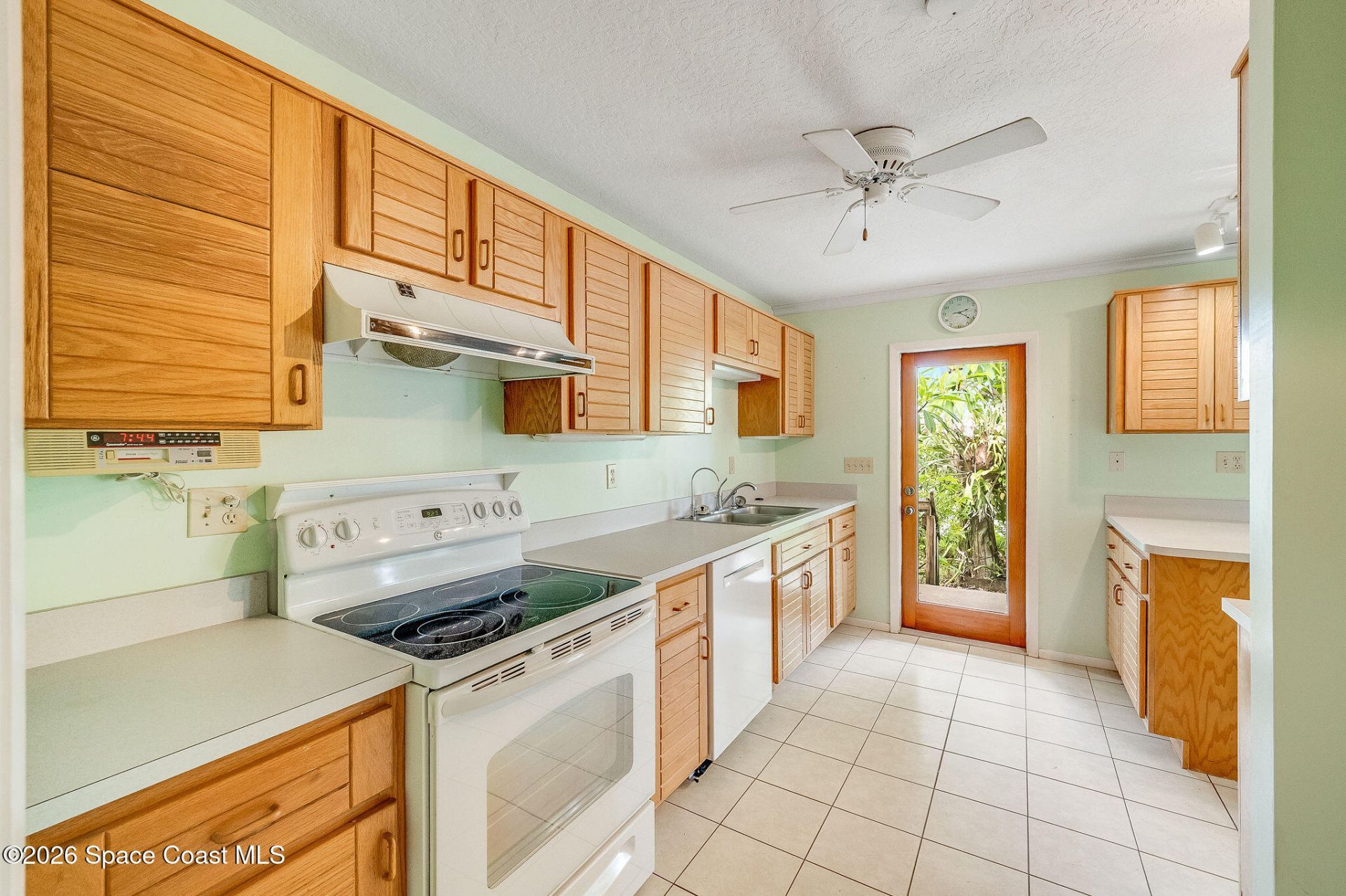 11470 S Tropical Trail, Merritt Island, FL 32952 Photo
