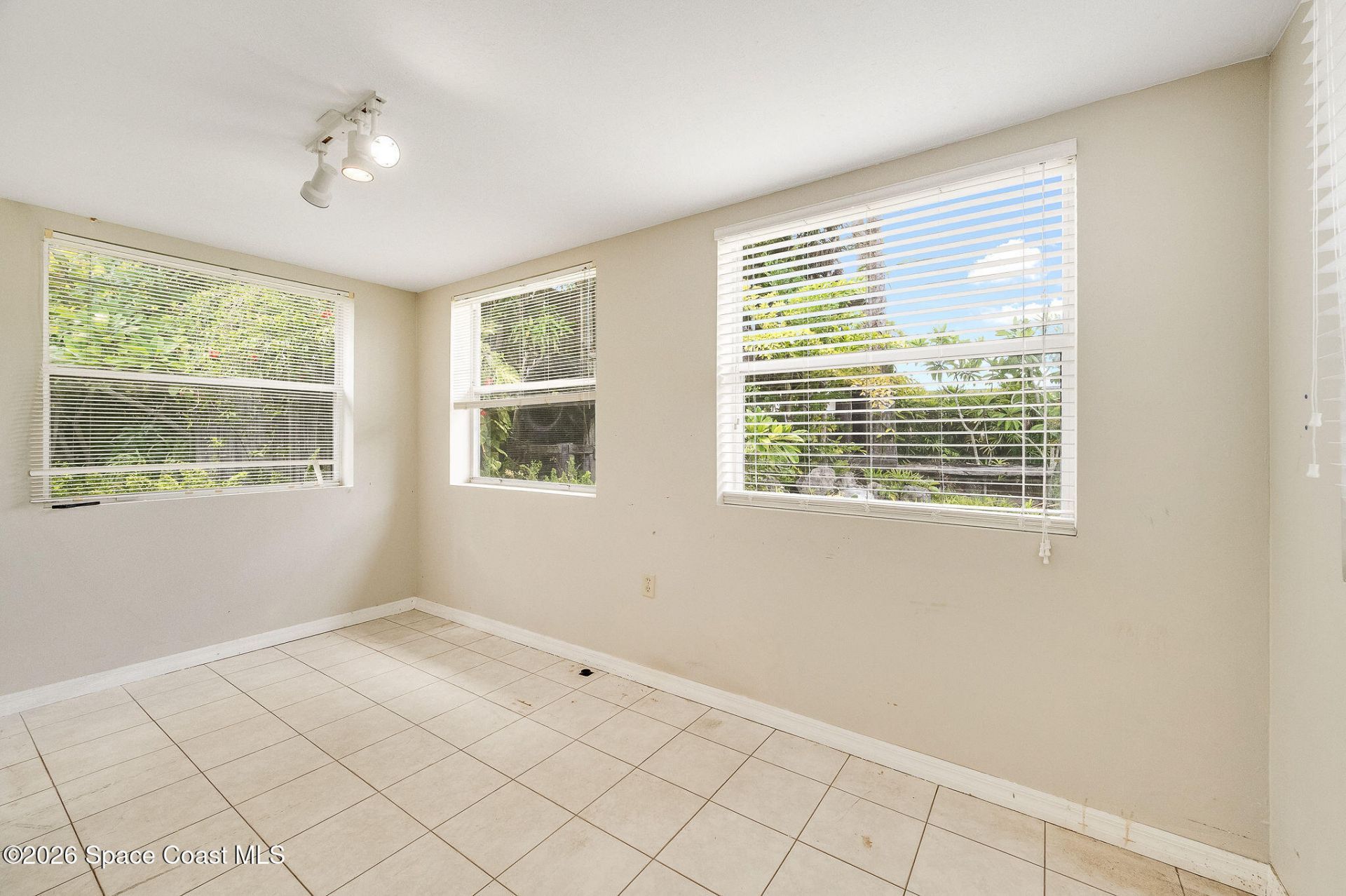 11470 S Tropical Trail, Merritt Island, FL 32952 Photo
