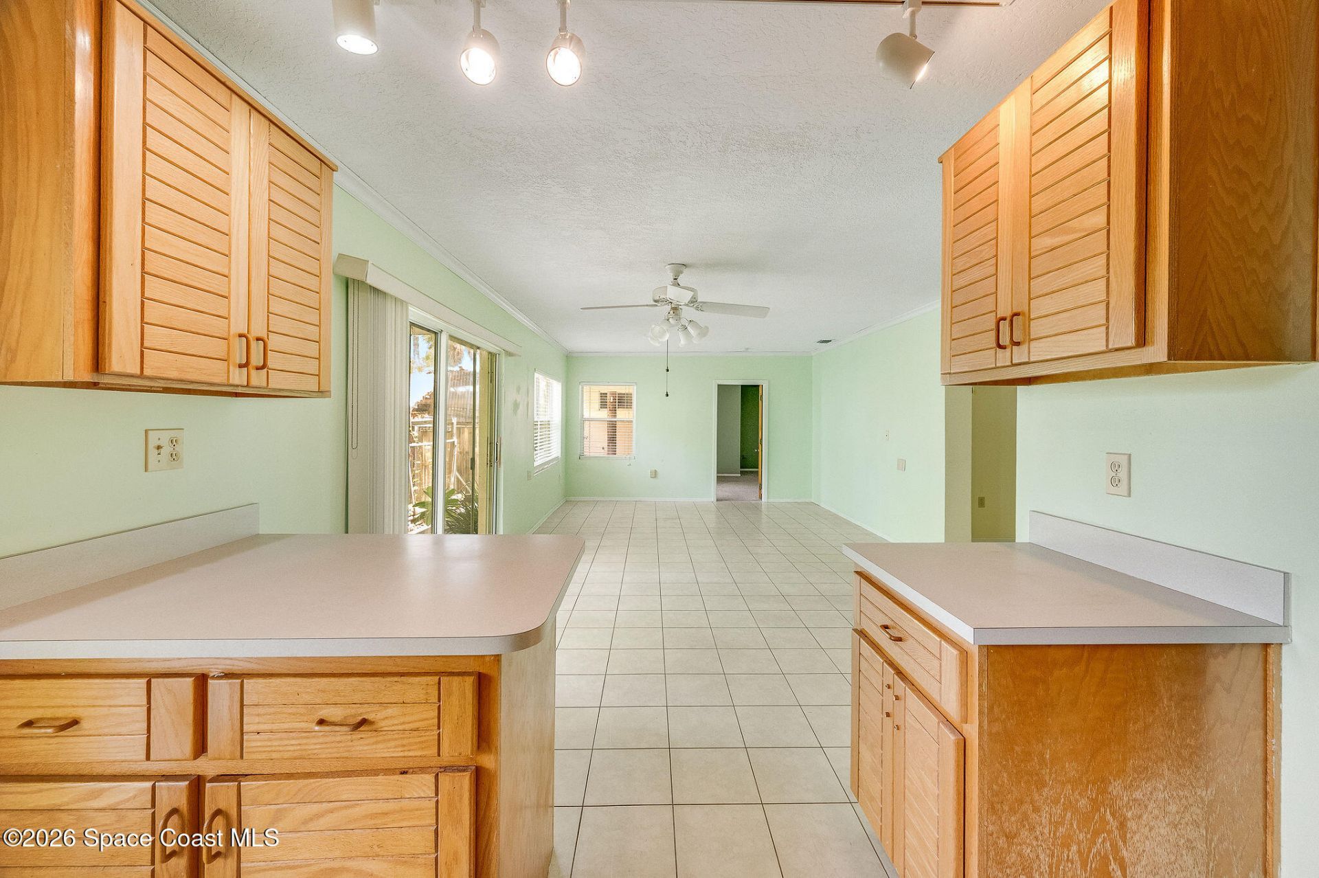 11470 S Tropical Trail, Merritt Island, FL 32952 Photo