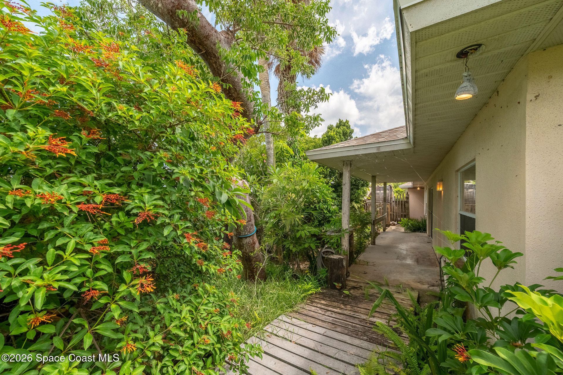 11470 S Tropical Trail, Merritt Island, FL 32952 Photo