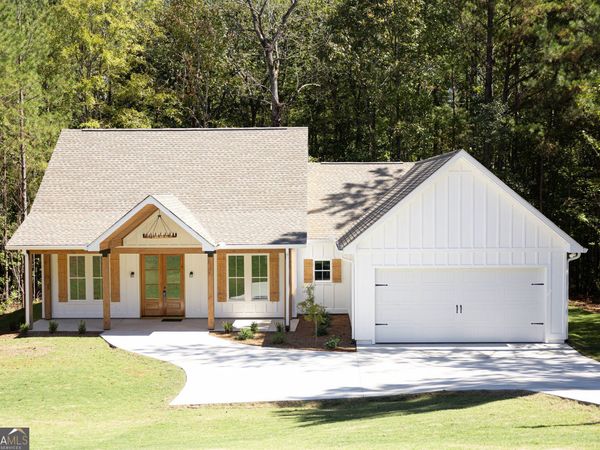 6491 13th Court SW, Lanett, AL 36863
