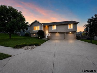 4810 N 175Th Street, Omaha, NE 68116