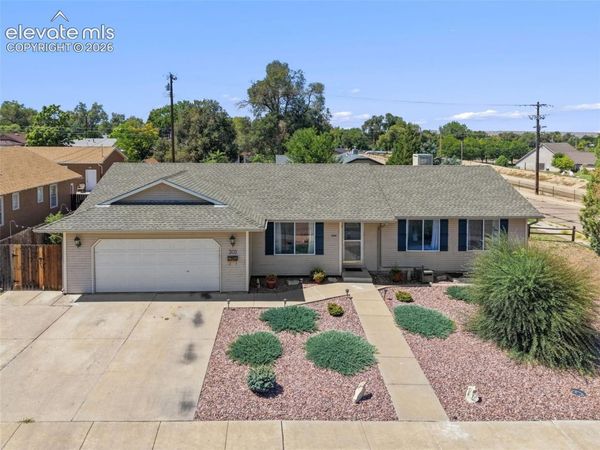 305 Alma Avenue, Pueblo, CO 81004