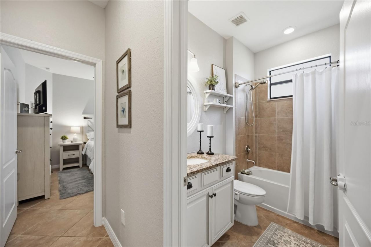 13834 Vancanza Drive, Venice, FL 34293 Photo