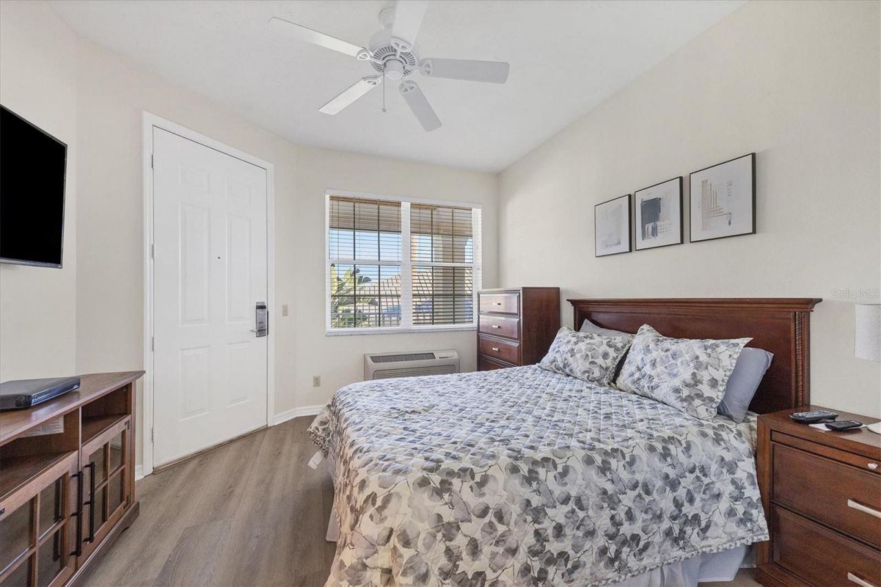 3506 54th Drive W, Unit 202, Bradenton, FL 34210 Photo
