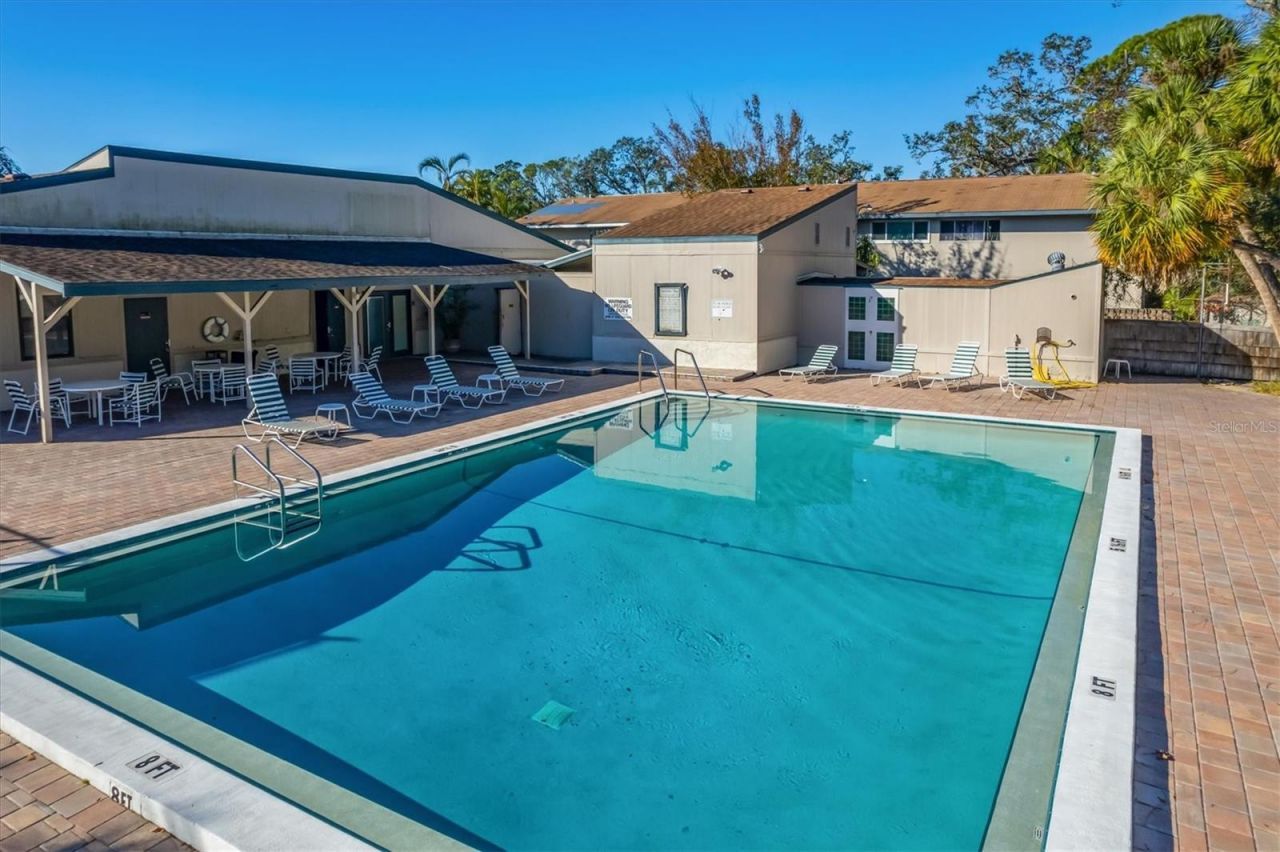 903 Byron Lane, Sarasota, FL 34243 Photo