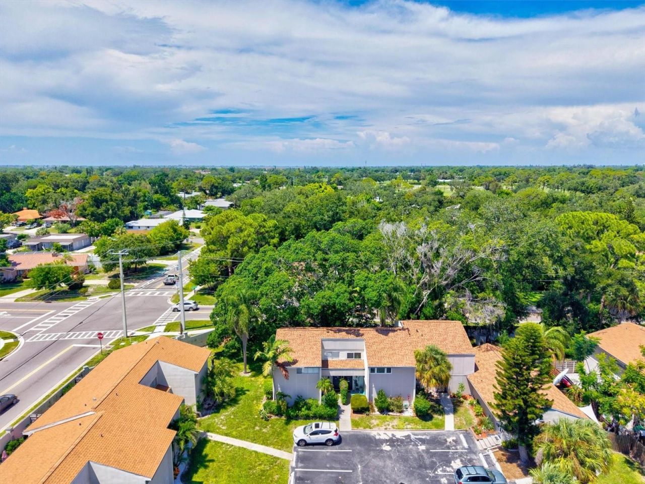 903 Byron Lane, Sarasota, FL 34243 Photo