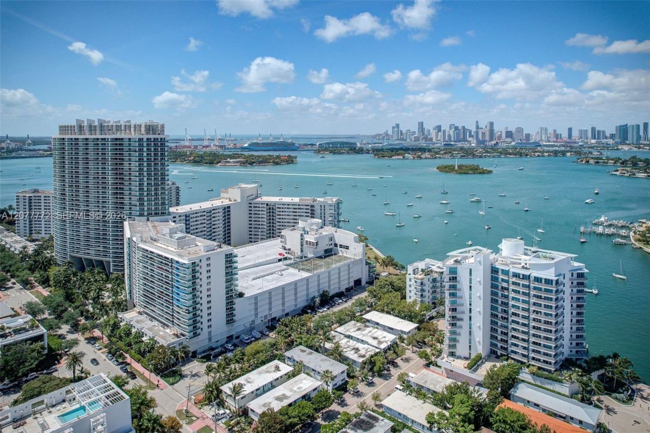 1445 16th St, Unit 902, Miami Beach, FL 33139 Photo