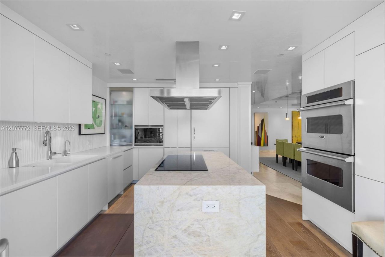 1445 16th St, Unit 902, Miami Beach, FL 33139 Photo