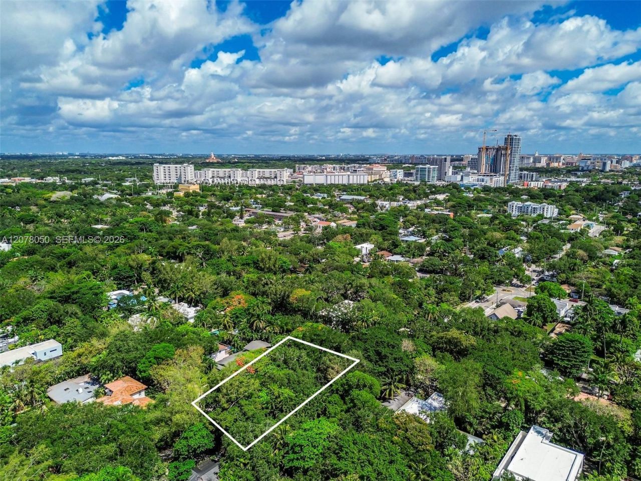 3595 Avocado Ave , Miami, FL 33133 Photo