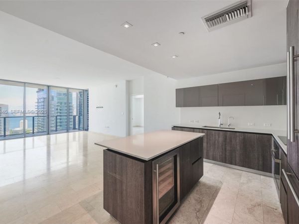 88 SW 7th St , Unit 3409, Miami, FL 33130
