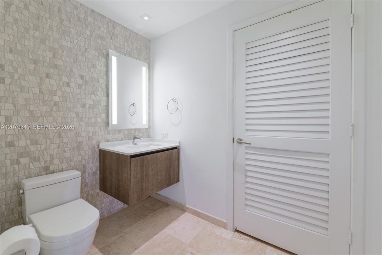 88 SW 7th St , Unit 3409, Miami, FL 33130 Photo