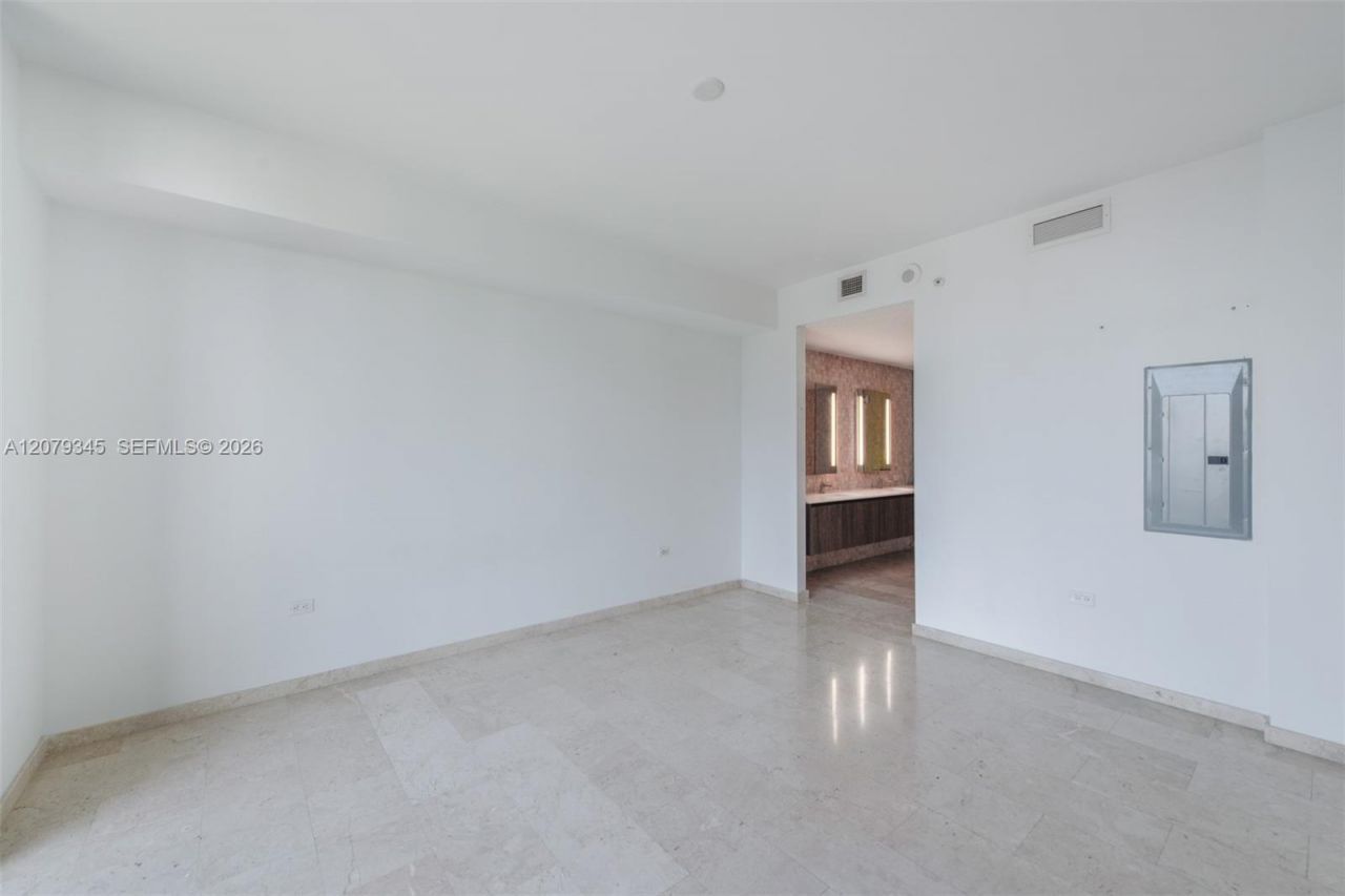 88 SW 7th St , Unit 3409, Miami, FL 33130 Photo