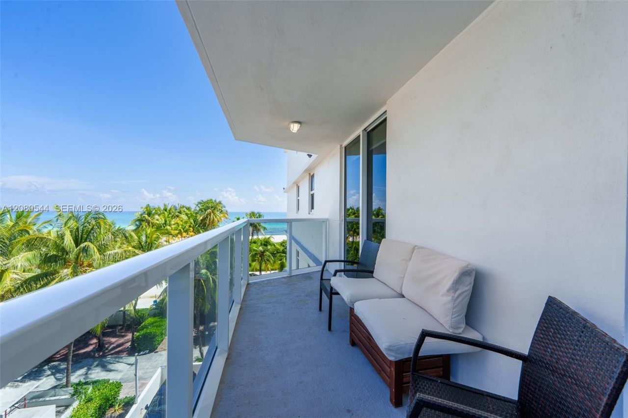 2401 Collins Ave, Unit 712, Miami Beach, FL 33140 Photo