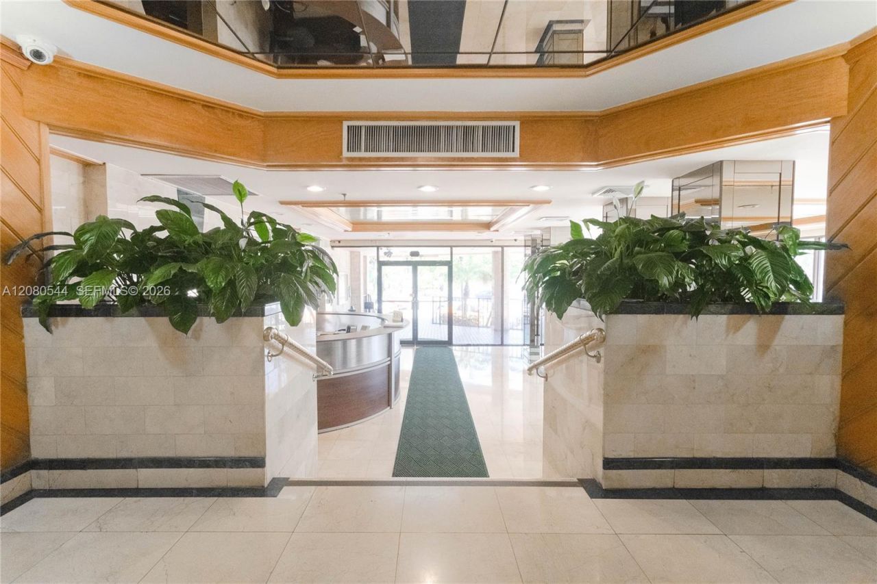 2401 Collins Ave, Unit 712, Miami Beach, FL 33140 Photo