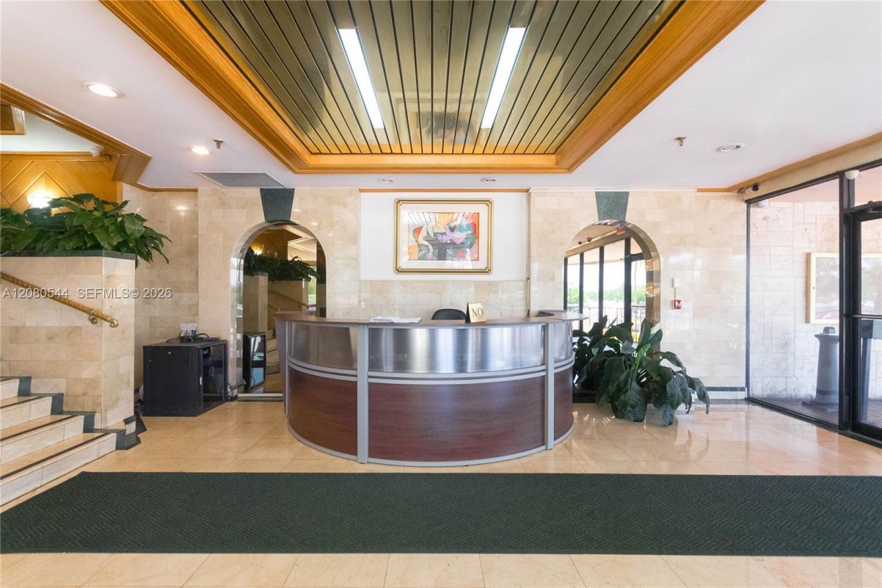 2401 Collins Ave, Unit 712, Miami Beach, FL 33140 Photo