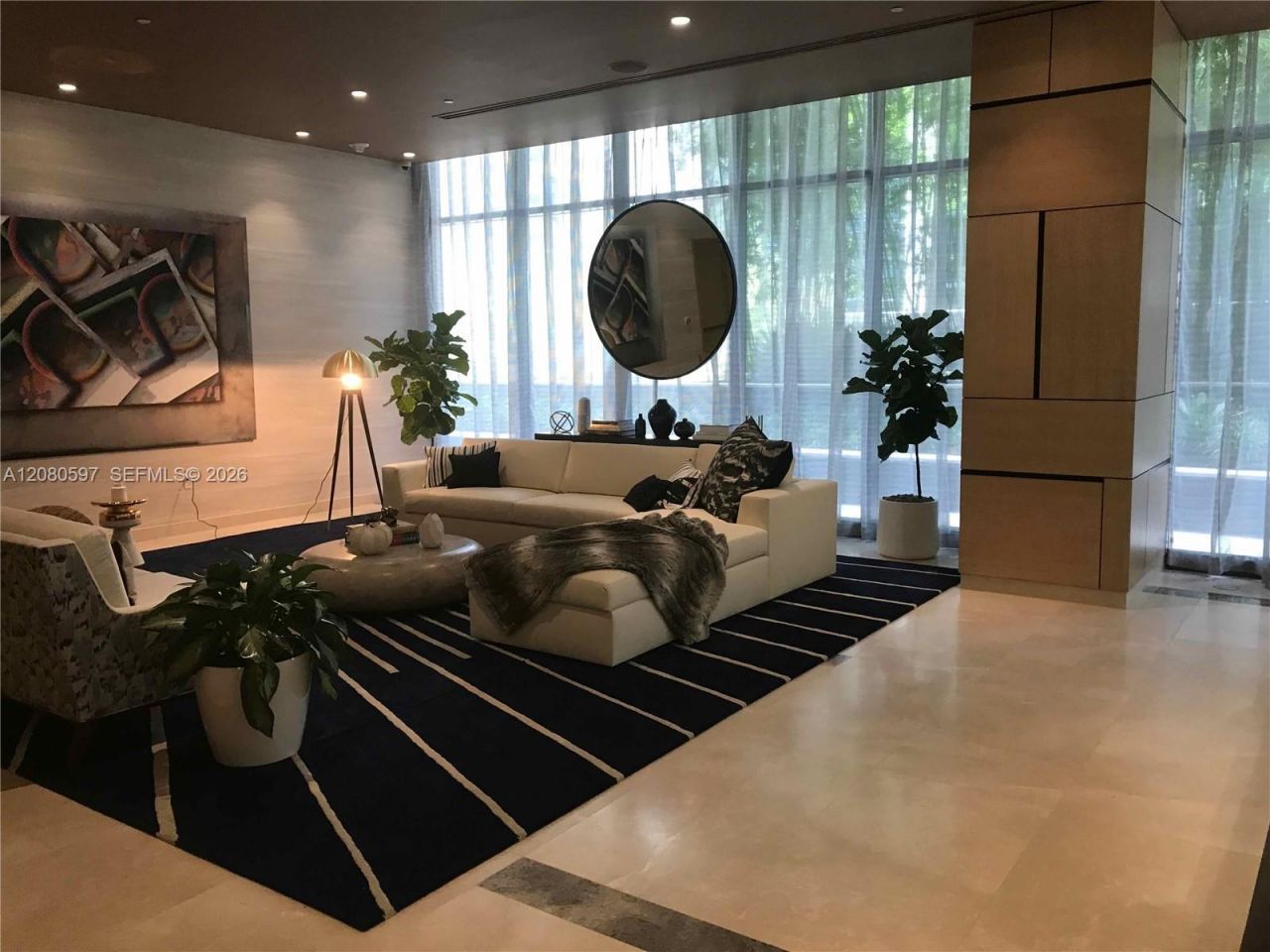 45 SW 9th St, Unit 2809, Miami, FL 33130 Photo