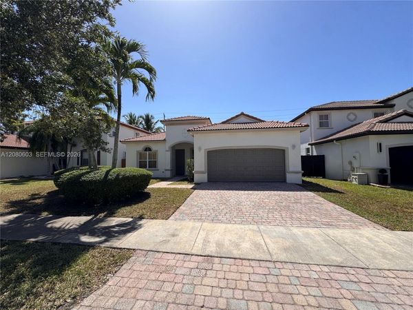 1770 SE 18th Ter , Homestead, FL 33035