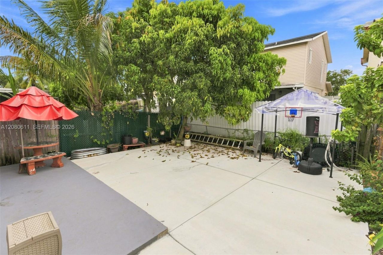 5506 NW 22nd St, Lauderhill, FL 33313 Photo