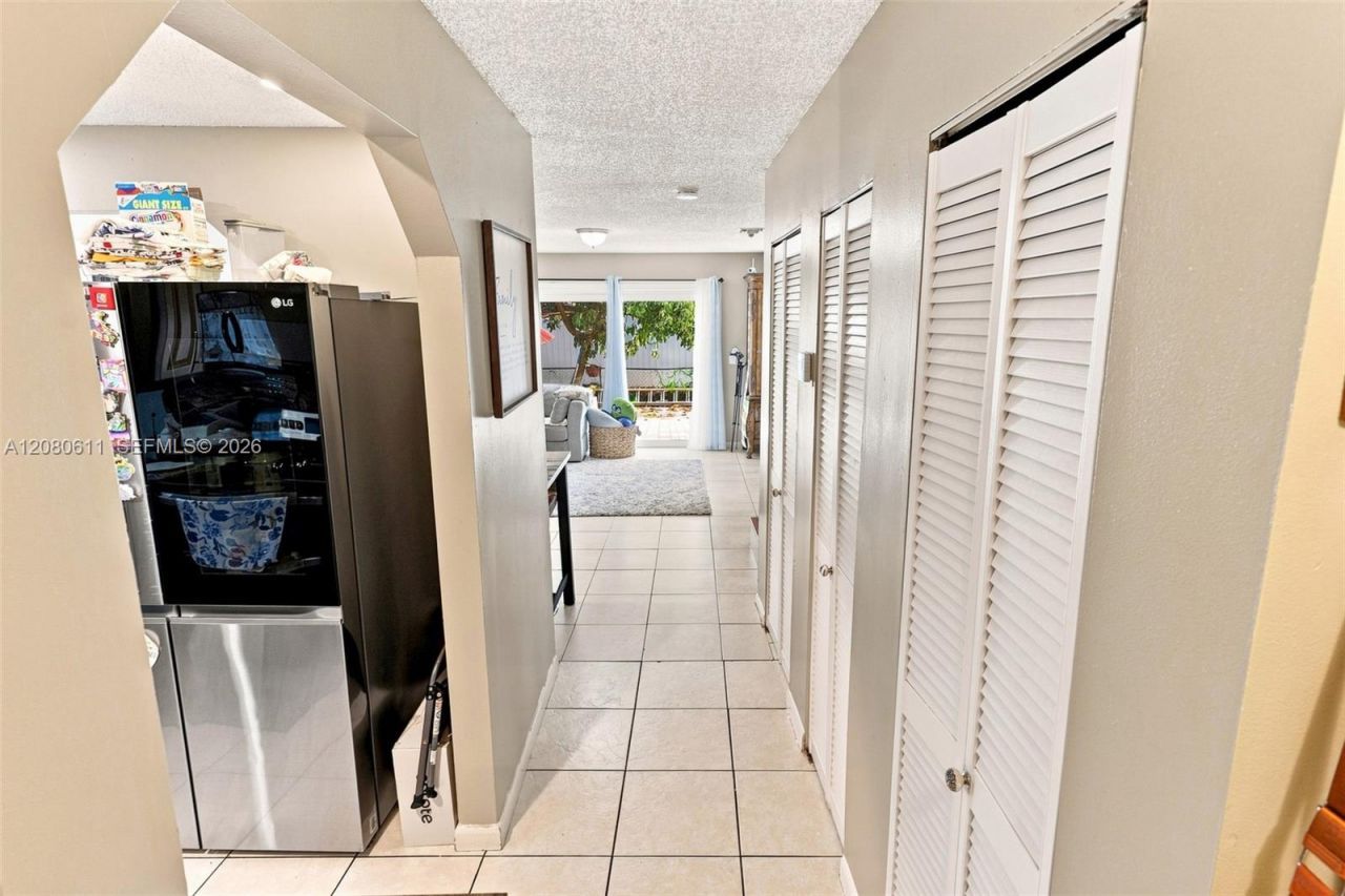 5506 NW 22nd St, Lauderhill, FL 33313 Photo