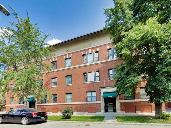 2231 N Kedzie Boulevard, Unit 3, Chicago, IL 60647