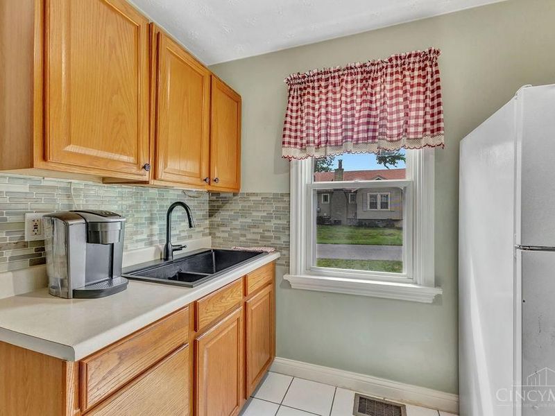 4300 Clifford Road, Deer Park, OH 45236 Photo 20
