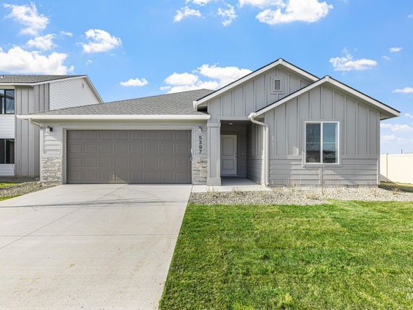 190 N Tideberry Ave, Kuna, ID 83634