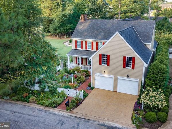 145 HOLLINWELL, WILLIAMSBURG, VA 23188