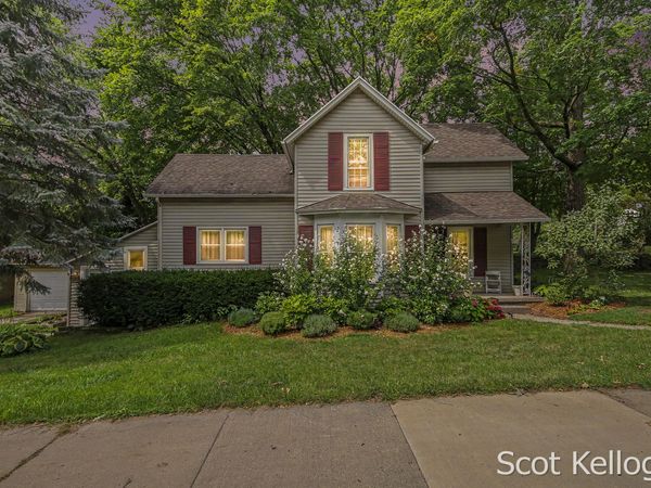 1800 Boston Street SE, Grand Rapids, MI 49506