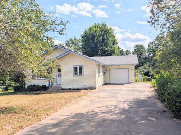 911 Grant Street, Spooner, WI 54801