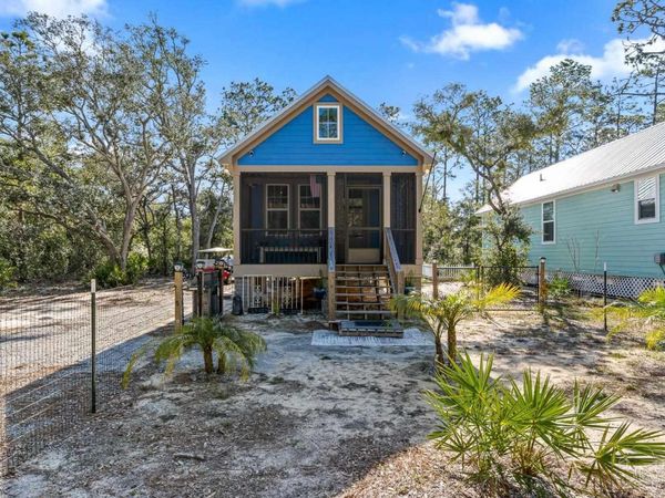30794 Pine St, Perdido Beach, AL 36530