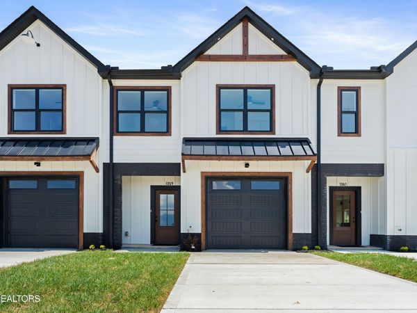 1359 Grace Ridge Drive, Sevierville, TN 37862