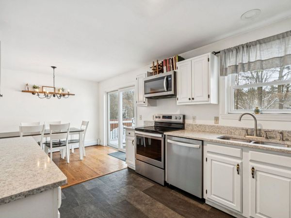 20 Batchelder Avenue, Lebanon, NH 03784