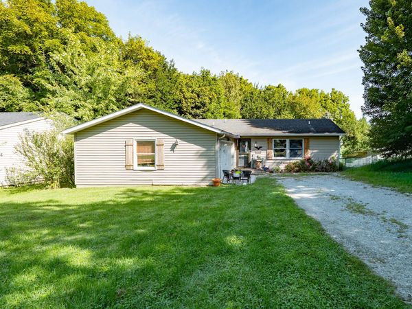 7334 W Reformatory Road , Fortville, IN 46040