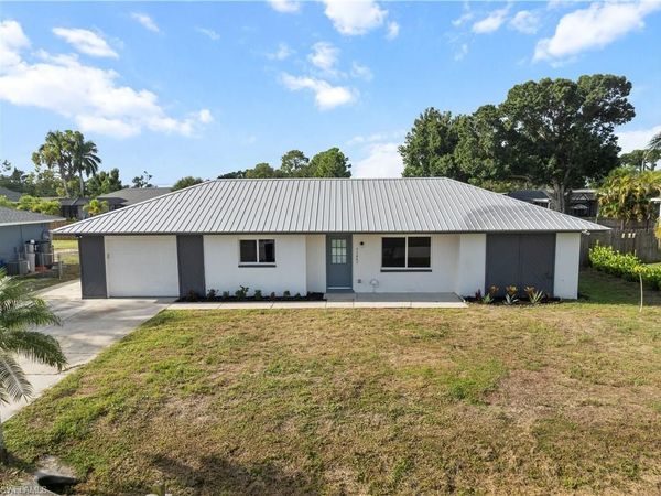 9144 Morris RD , FORT MYERS, FL 33967