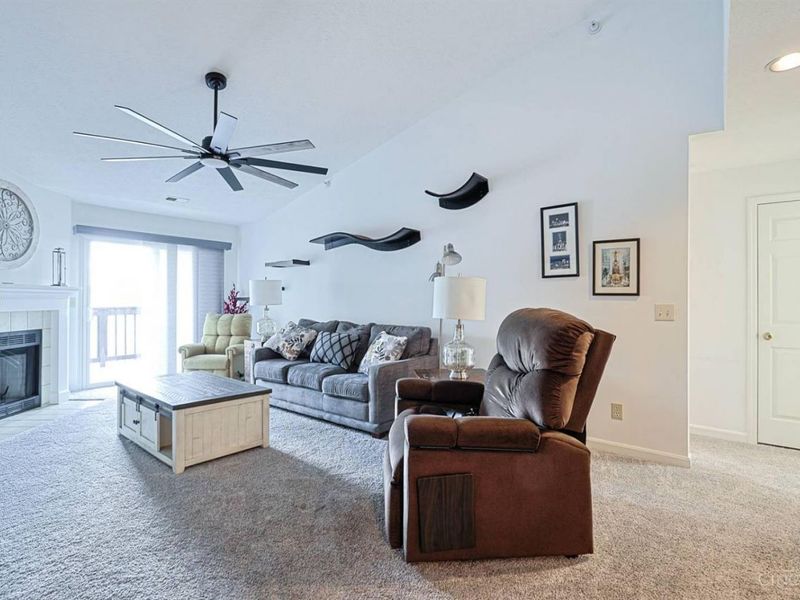 4350 Regency Ridge Court, Unit 305, Green Township, OH 45248 Photo 4
