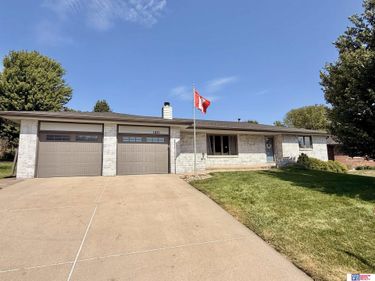 1621 Eastridge Avenue, Seward, NE 68434