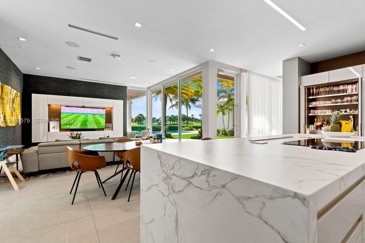 3939 Country Club Ln , Fort Lauderdale, FL 33308 Photo